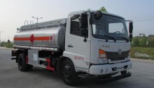 國(guó)五御虎10噸加油車(chē)